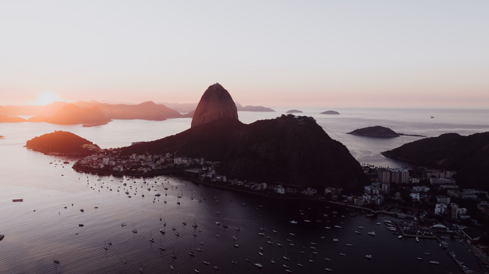A deslumbrante vista do Rio de Janeiro do topo do Pão de Açúcar